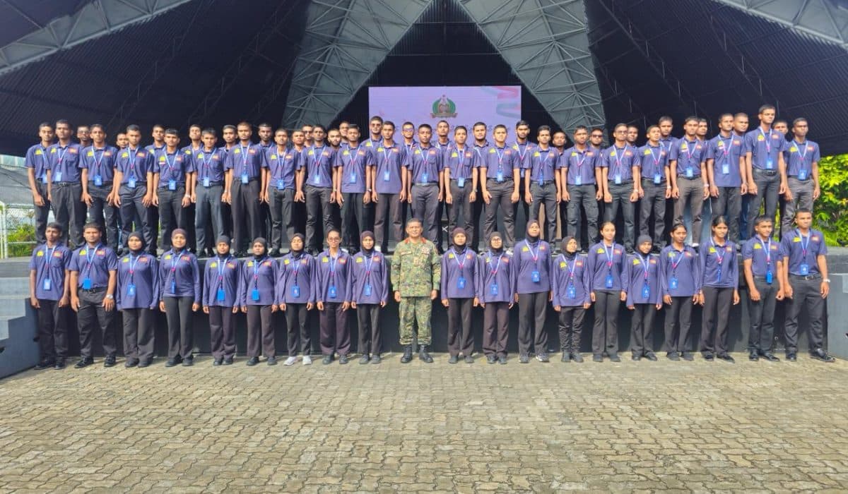 66 Youths Leave for Wathani Training