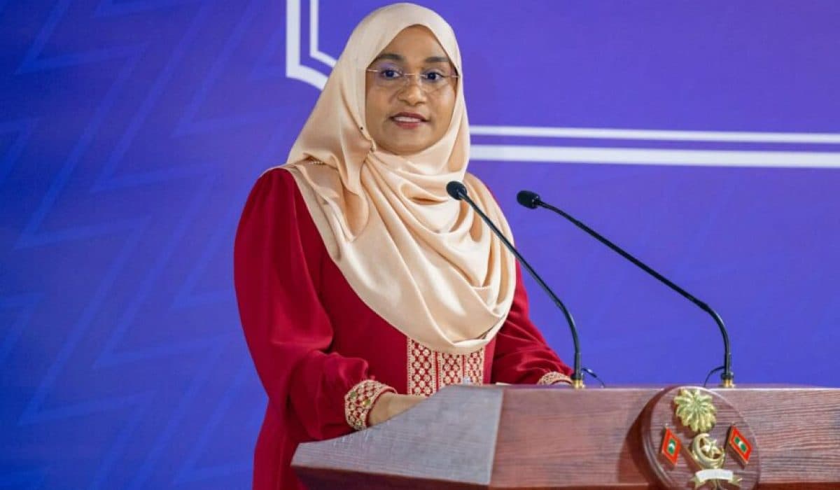First Lady Calls for Tobacco-Free Future Generation